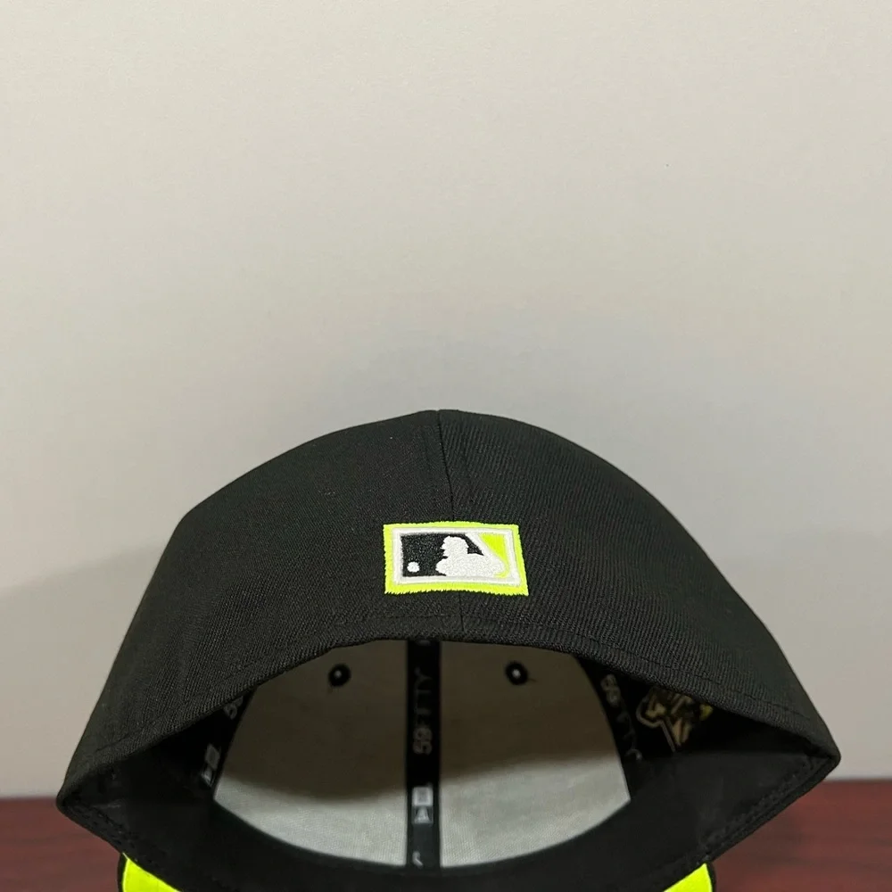 New Era, 59Fifty Fitted Hat, Florida Marlins 25th Anniversary, Black, Green - Picture 5 of 10